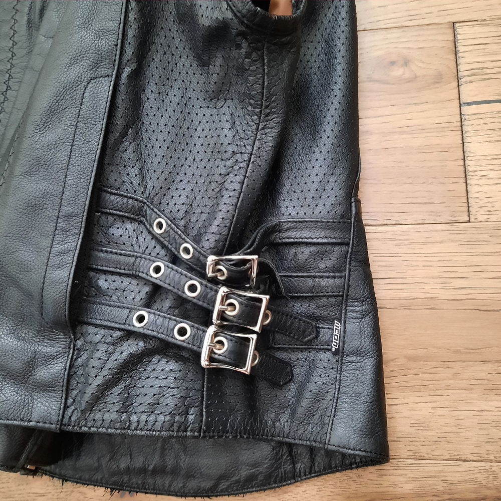 ICON Genuine Leather Vest - Picture 4 of 16